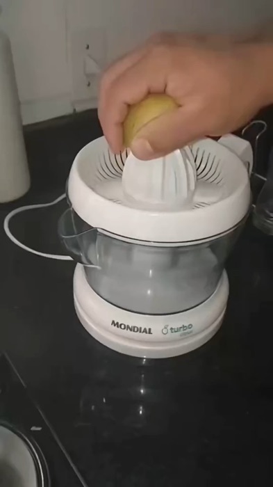 Mondial Power Turbo Citrus E-01 — dupla rotação, mais rendimento! #EspremedorMondial #espremedor #espremedordefruta