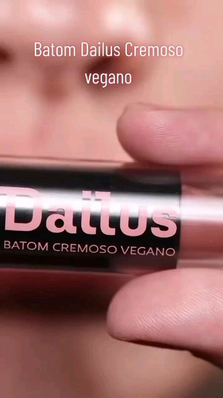 Batom Cremoso Hidratante Dailus #batom #maquiagem #acheinashopee