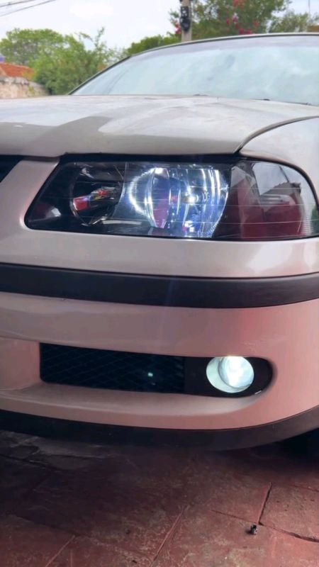 Farol Gol G3 99 00 01 02 03 04 05 Foco Duplo Mascara Negra