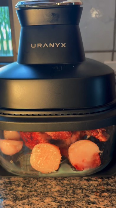 ￼Air Fryer 1500W Uranyx Fritadeira Sem Óleo 4L Tela Touch Cesta de Vidro