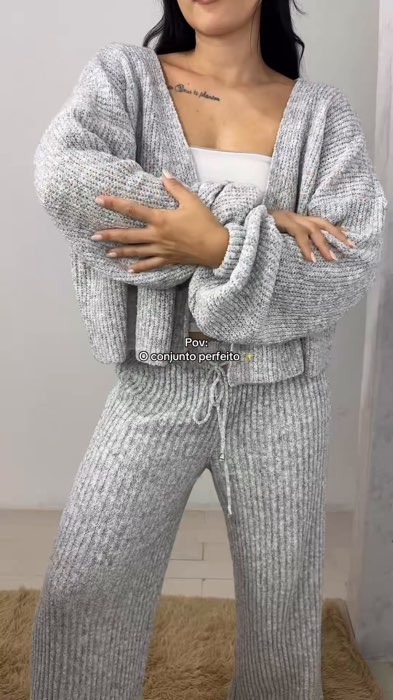 Lindo, confortável e estiloso! 🤌🏻💗 #roupasdetrico #conjunto #RoupaConf #looks
